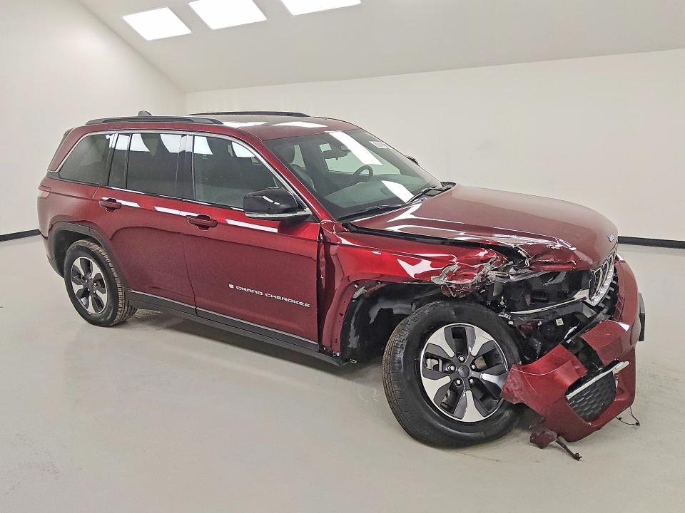2025 Jeep Grand Cherokee 4XE