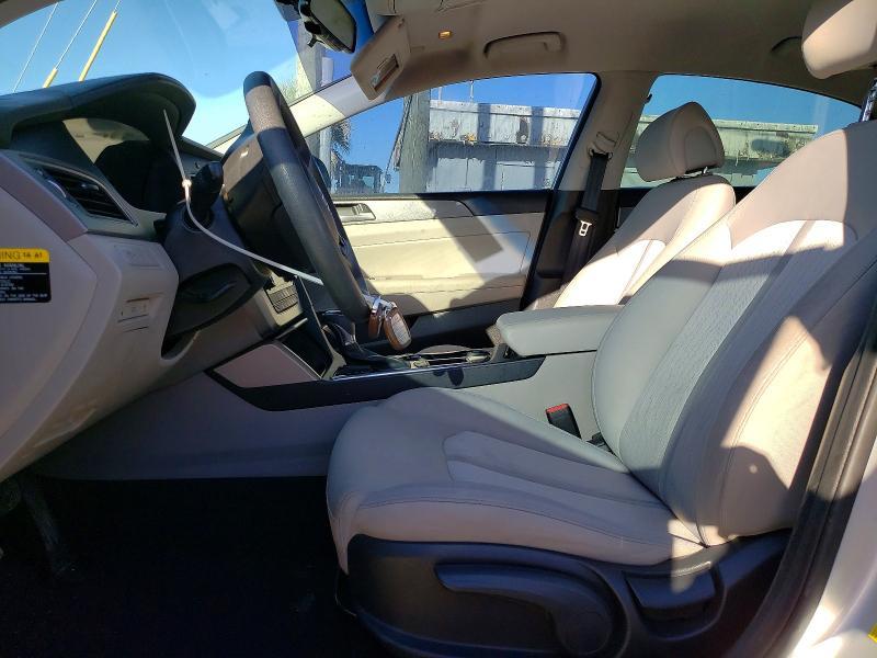 2016 Hyundai Sonata Hybrid se