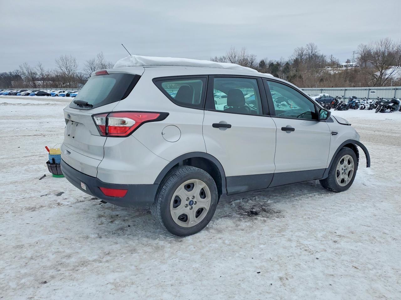 2017 Ford Escape s