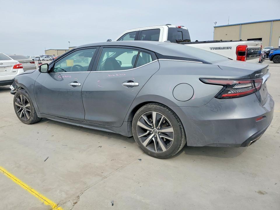 2020 Nissan Maxima sv