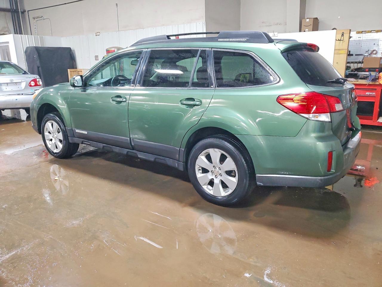 2011 Subaru Outback 2.5i Premium
