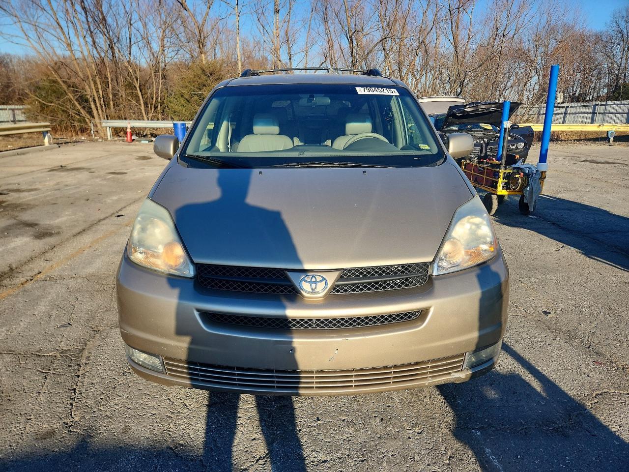 2004 Toyota Sienna xle 7 Passenger