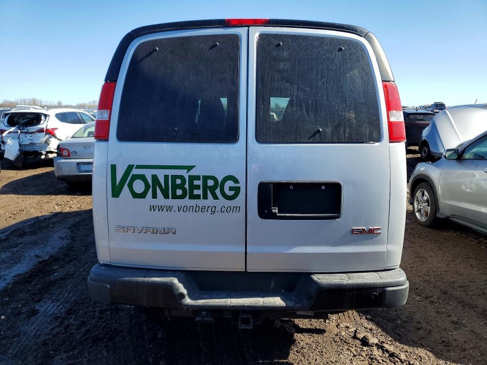 2020 GMC Savana G3500