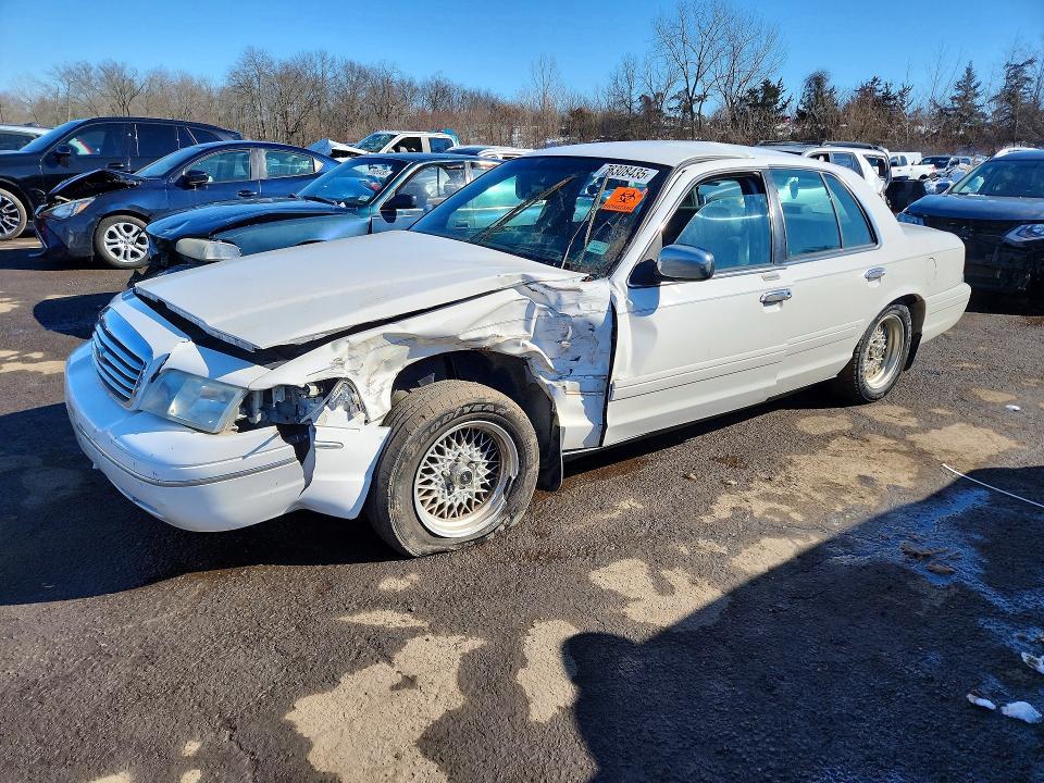1999 Ford Crown Victoria lx