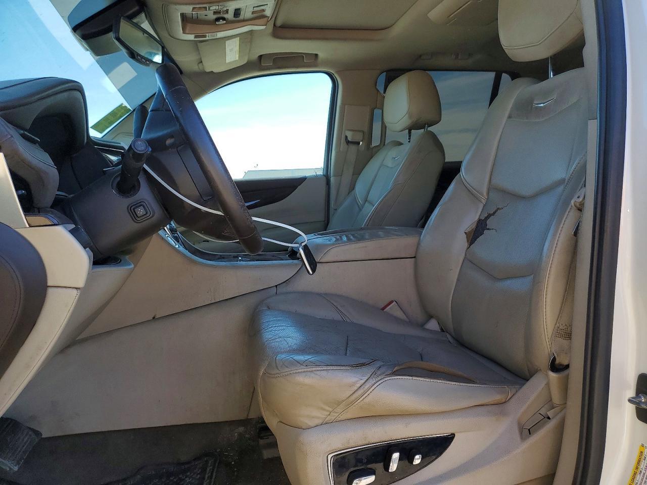 2015 Cadillac Escalade Premium
