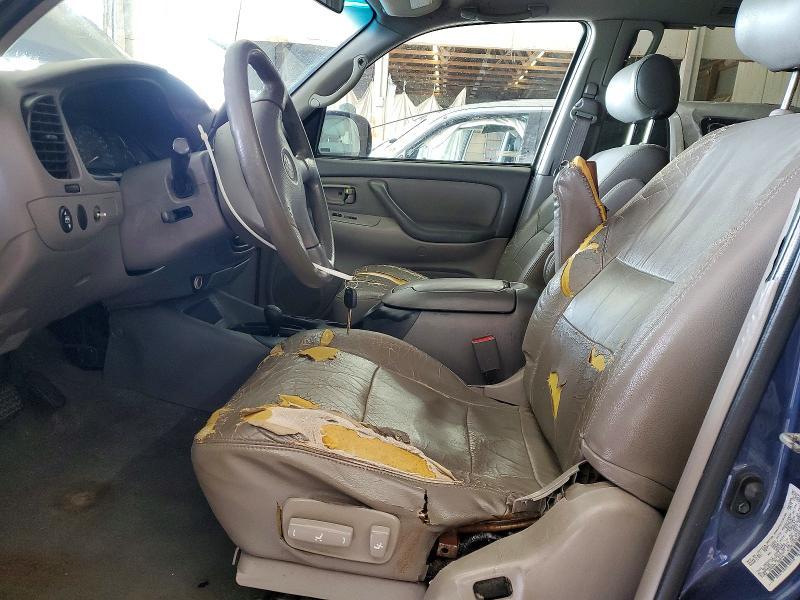 2001 Toyota Sequoia SR5