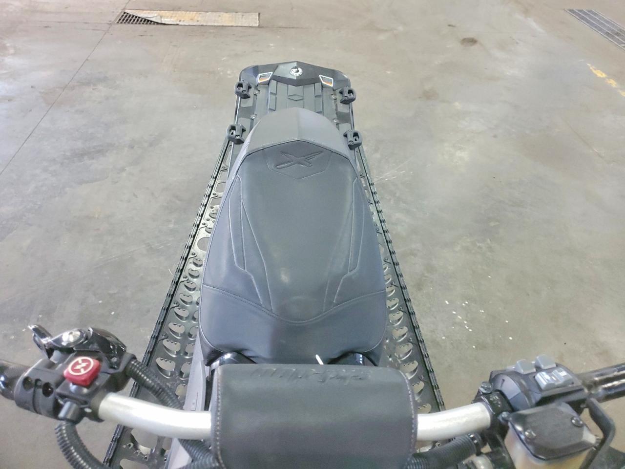 2016 Skidoo Renegade