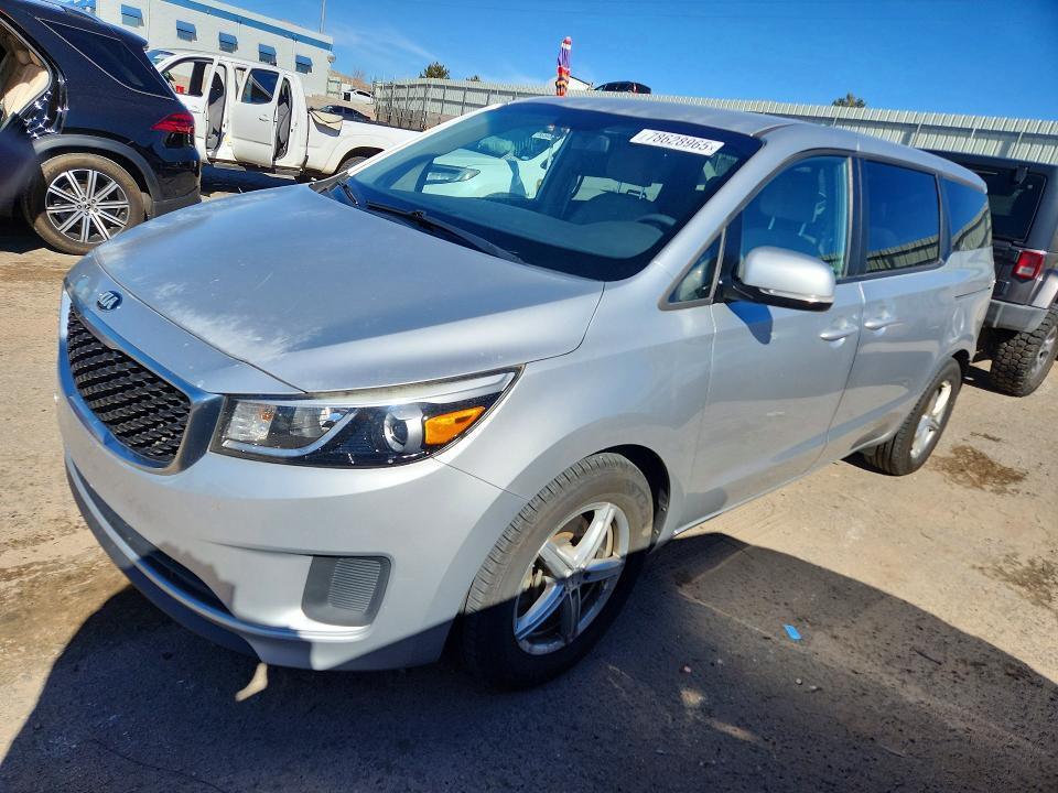 2017 KIA Sedona lx