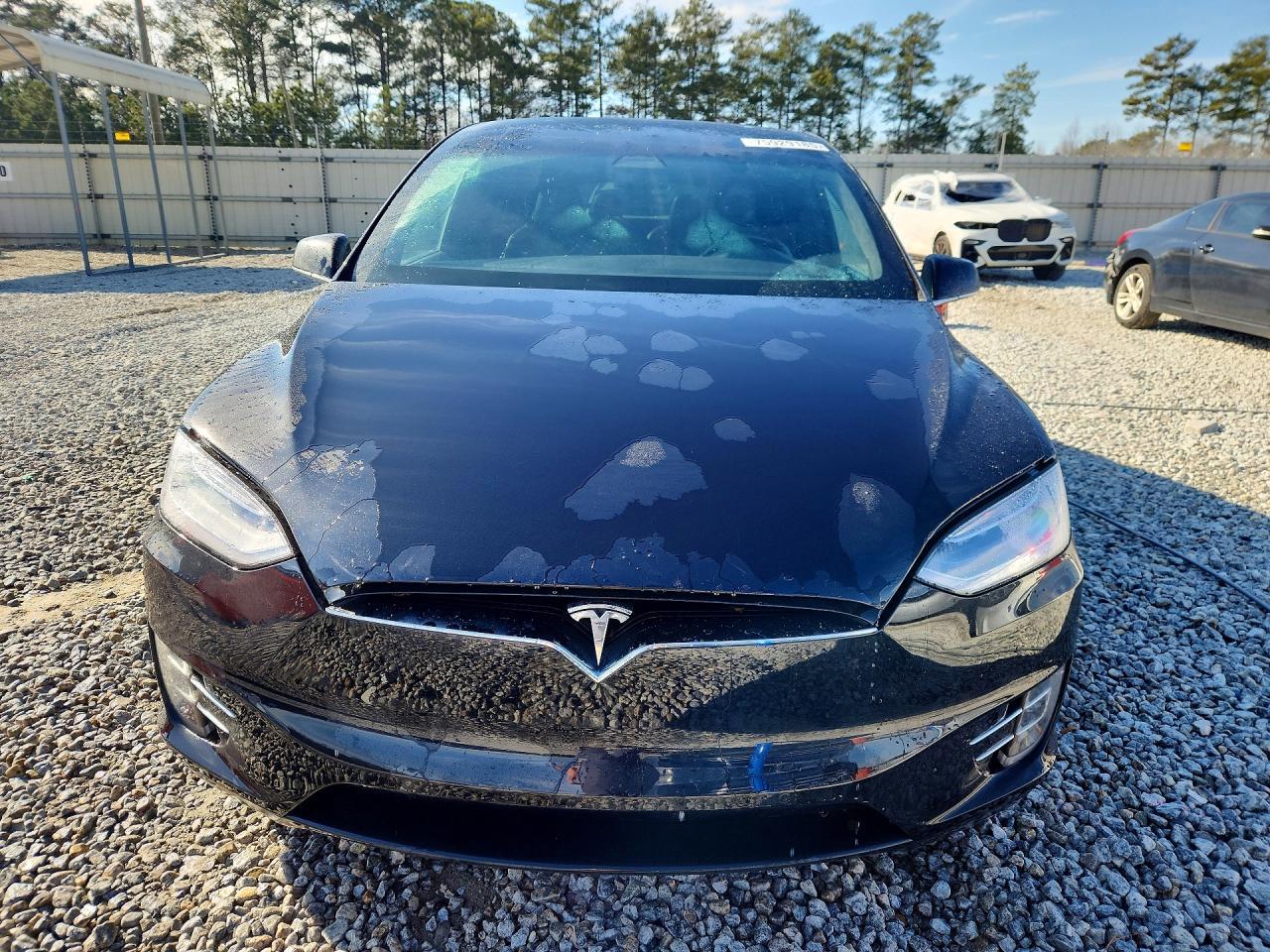 2017 Tesla Model x