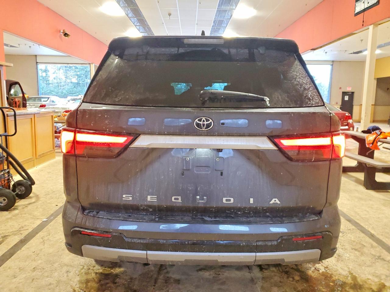 2023 Toyota Sequoia SR5