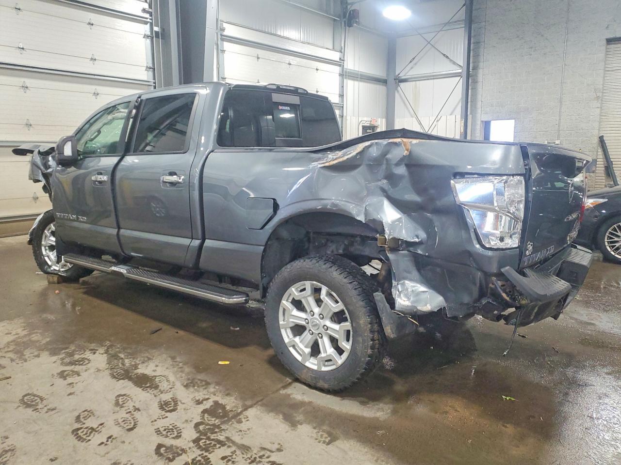 2017 Nissan Titan XD SV