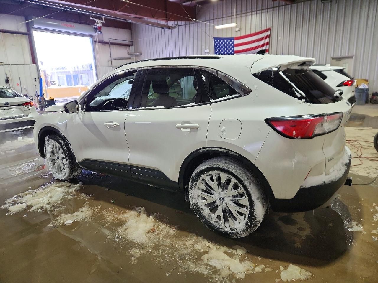 2020 Ford Escape sel