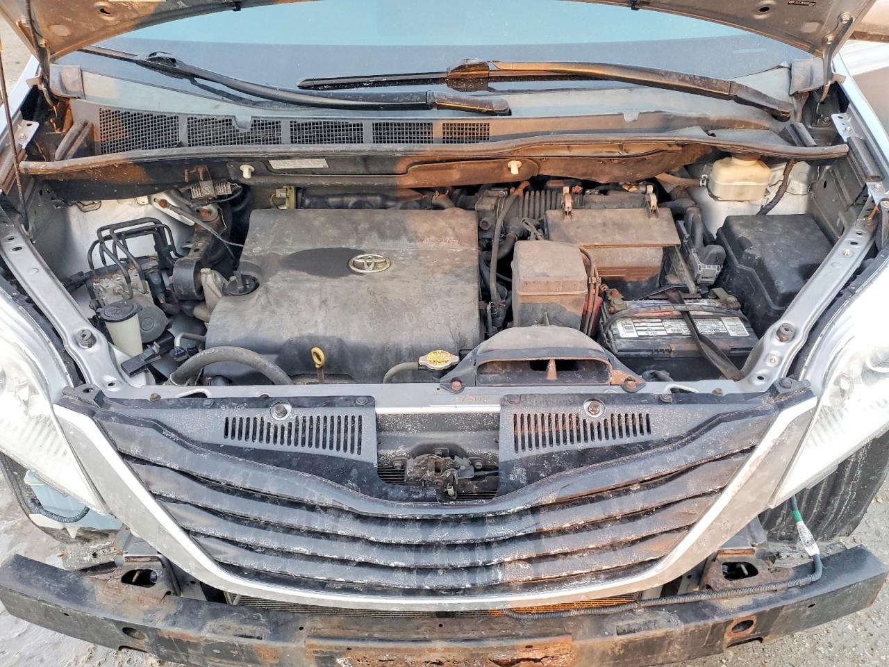 2013 Toyota Sienna le