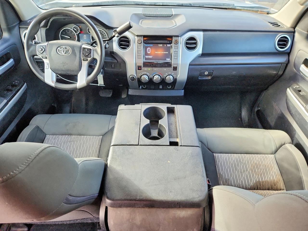 2015 Toyota Tundra SR5