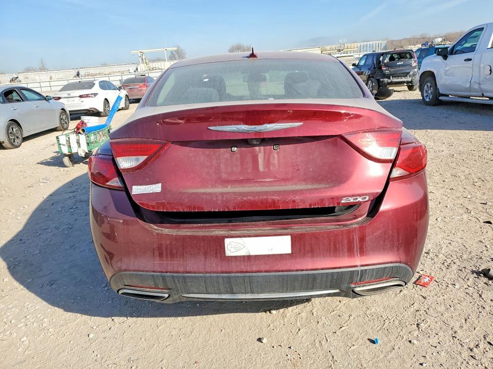 2016 Chrysler 200 Limited