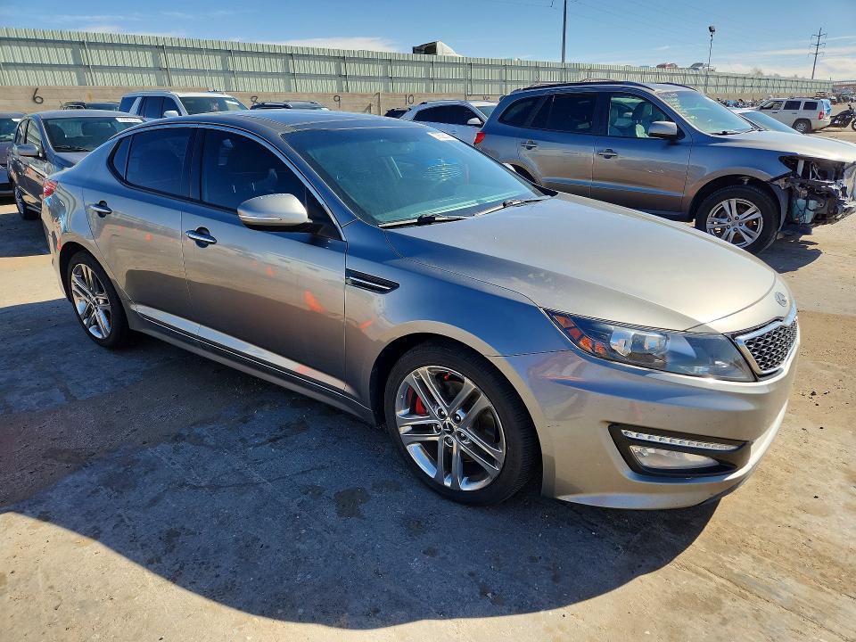 2013 KIA Optima sx