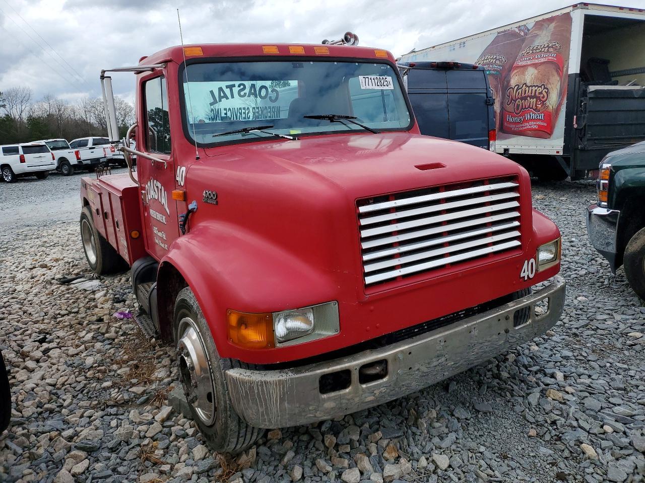 1999 International 4700 TOW Truck