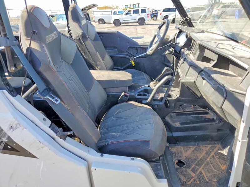 2022 Polaris General Utility Vehicle