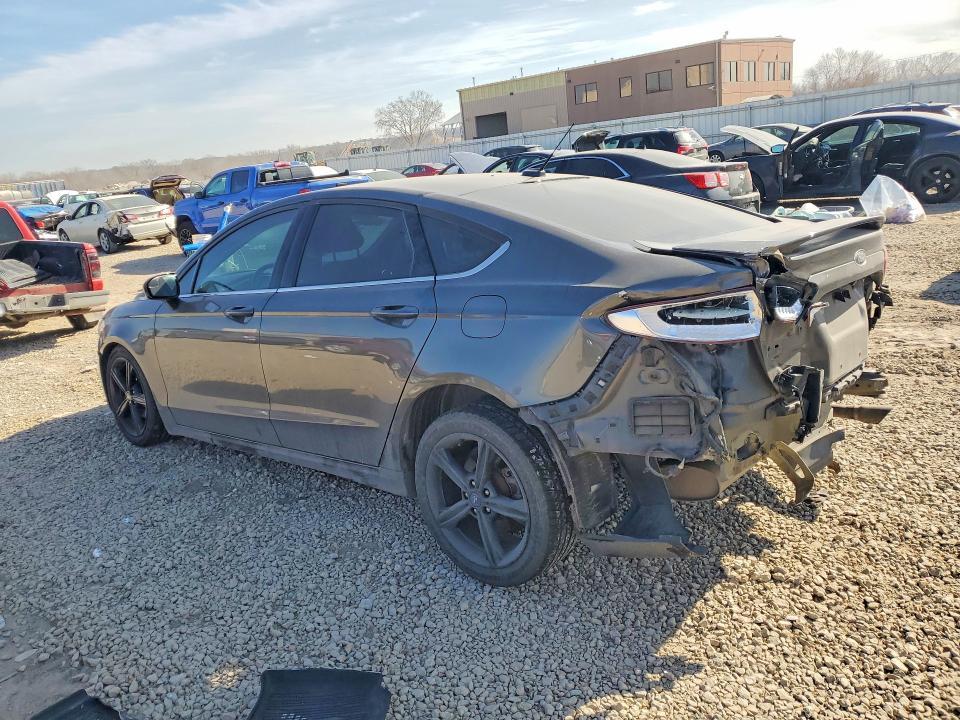 2016 Ford Fusion se