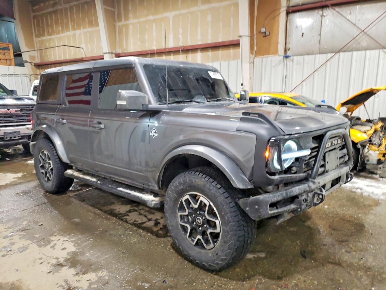2021 Ford Bronco Base
