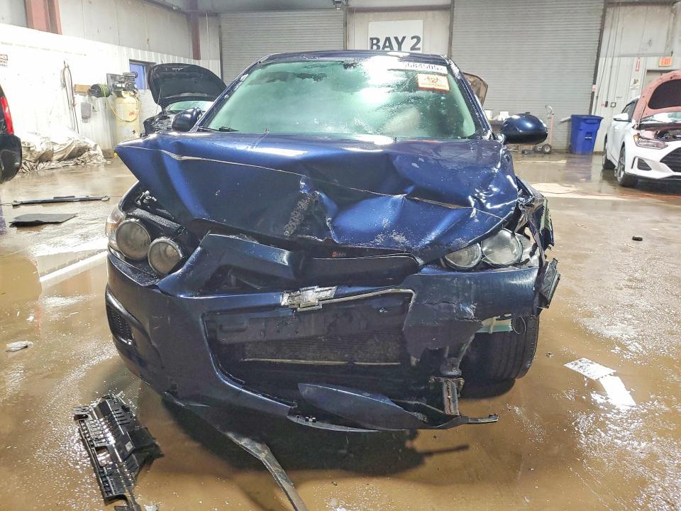 2015 Chevrolet Sonic lt