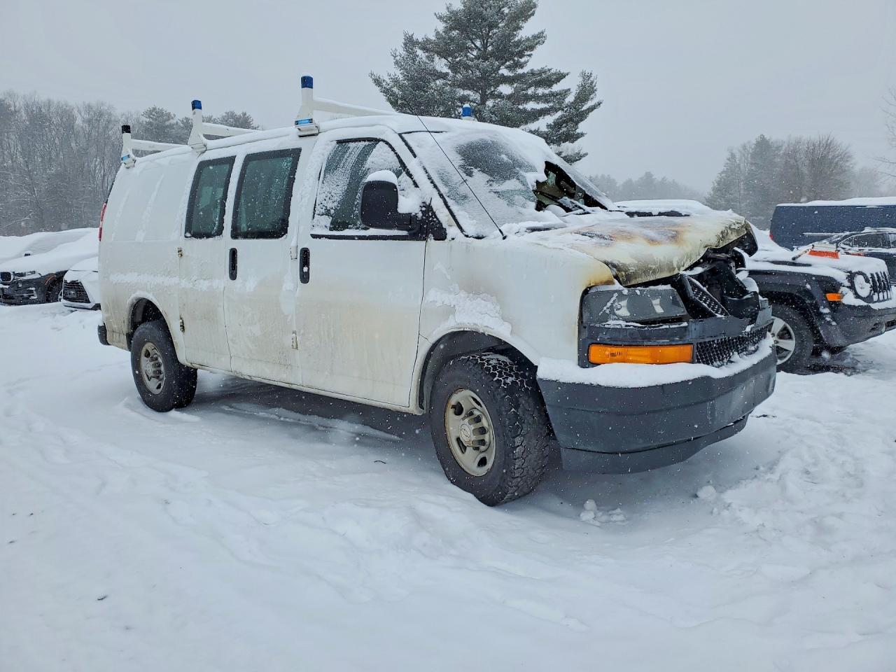 2019 Chev Express G2500