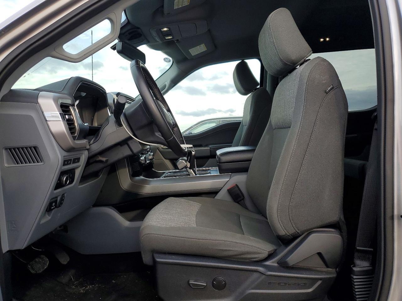 2023 Ford F150 Lightning PRO