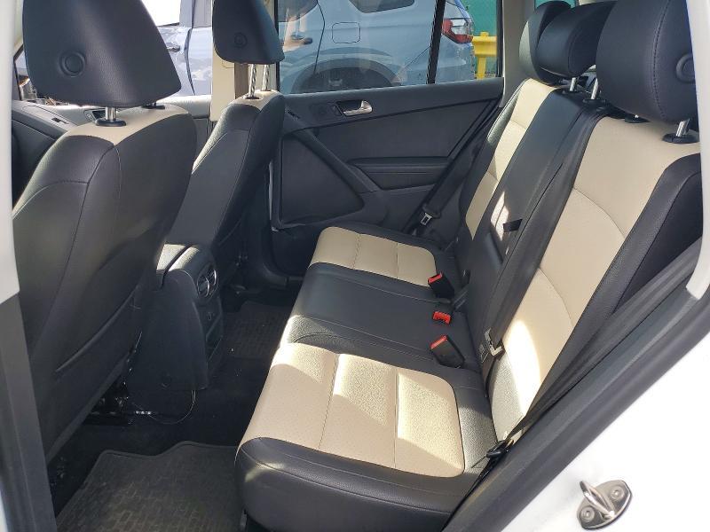 2016 Volkswagen Tiguan s