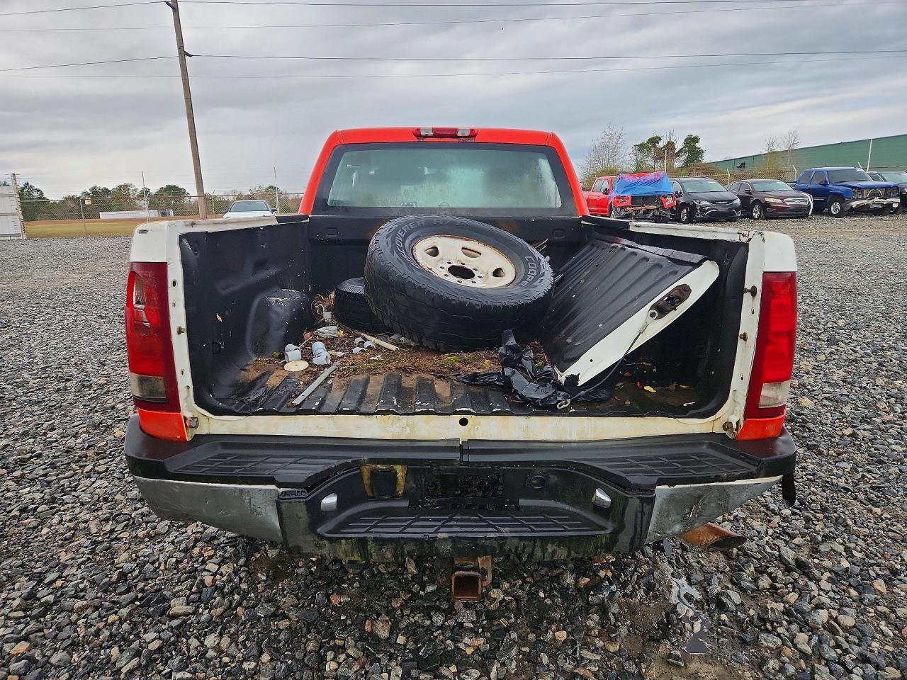 2009 GMC Sierra C2500 Heavy Duty