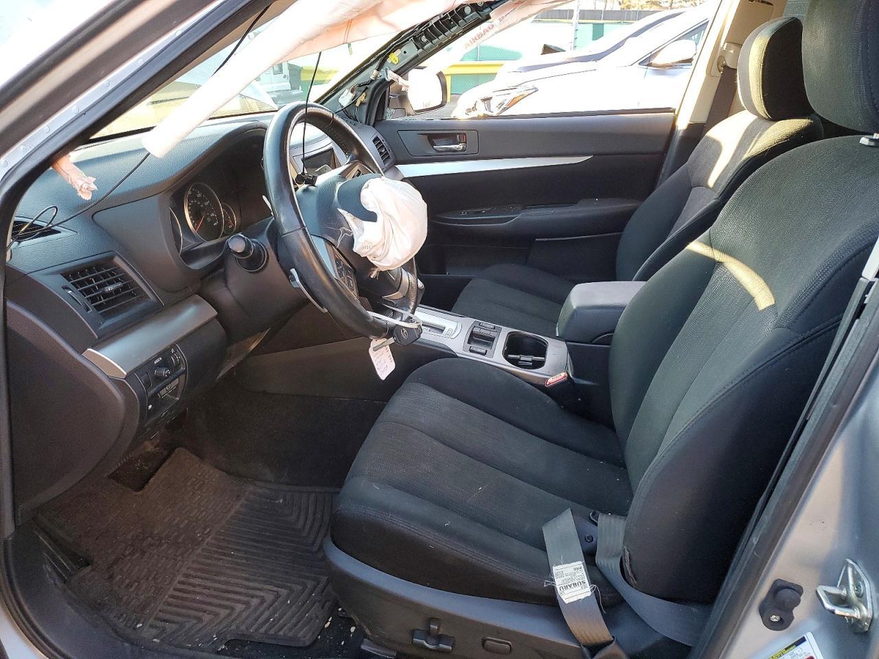 2013 Subaru Outback 2.5i Premium
