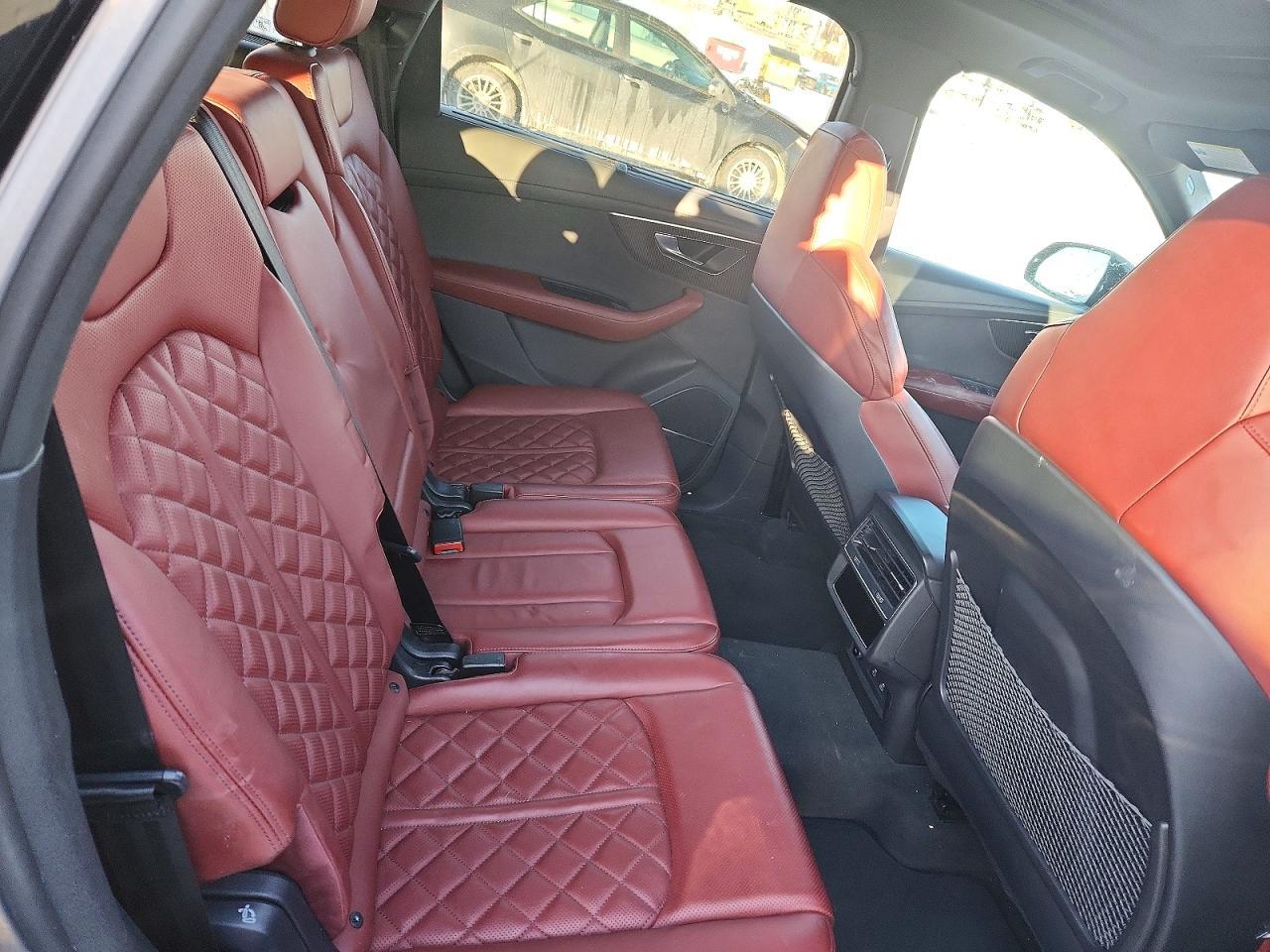 2023 Audi SQ7 Premium Plus