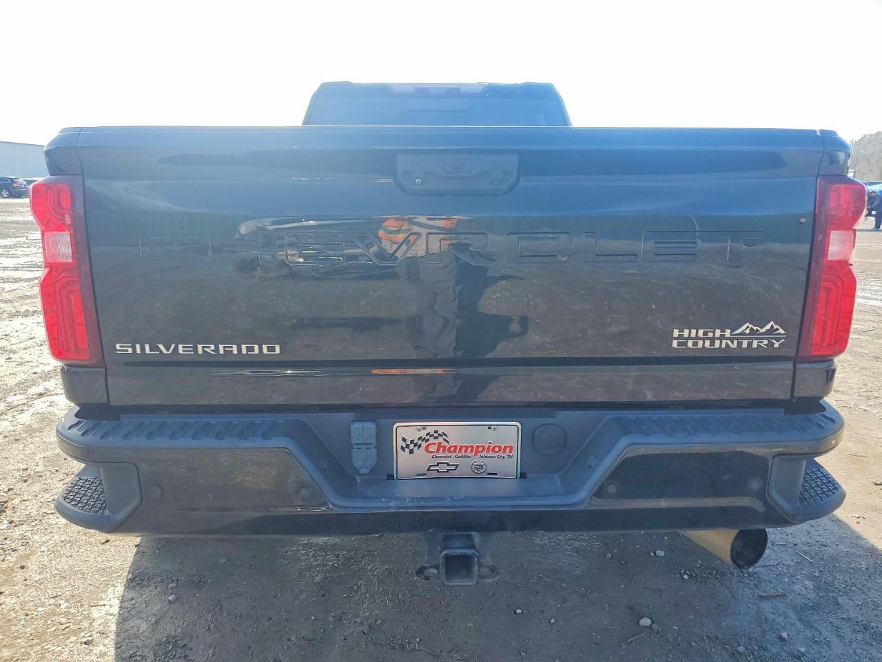 2022 Chevrolet Silverado K3500 High Country