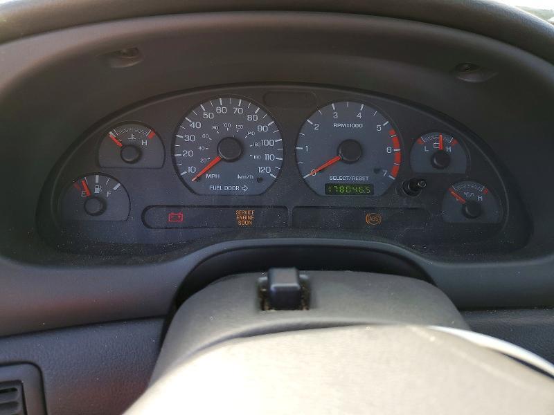 2001 Ford Mustang