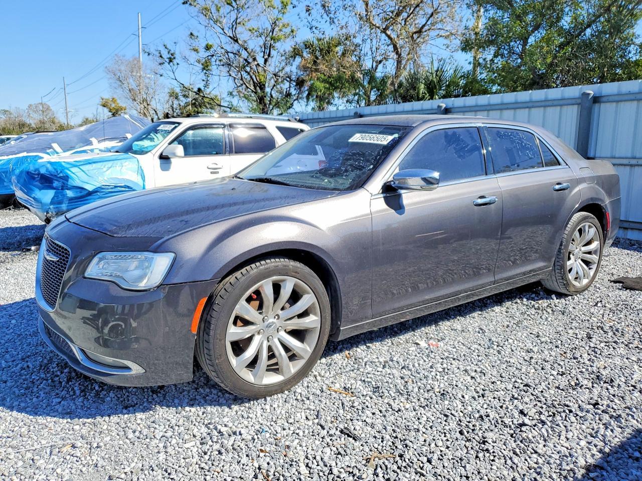 2018 Chrysler 300 Limited