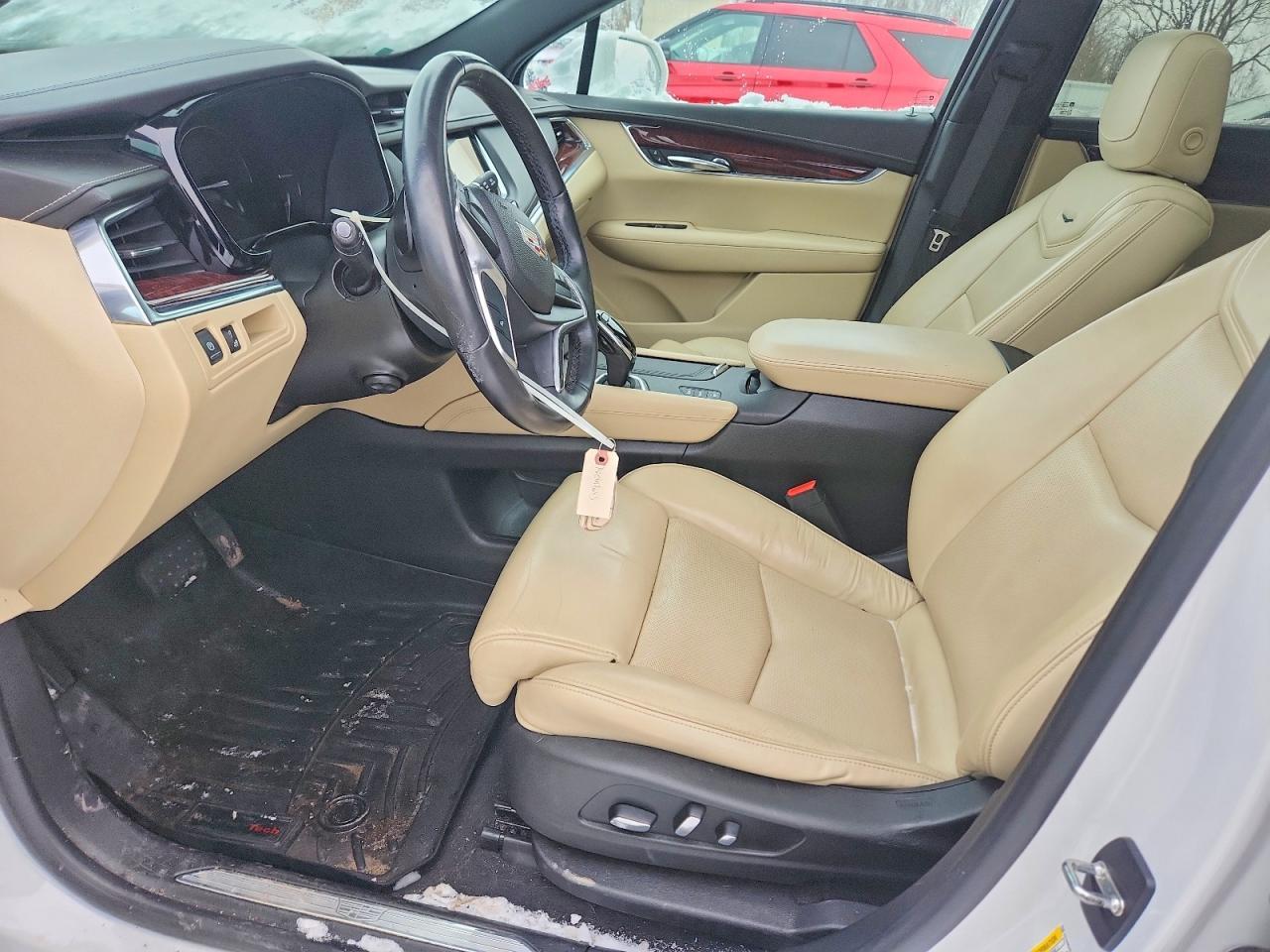 2017 Cadillac XT5 Luxury