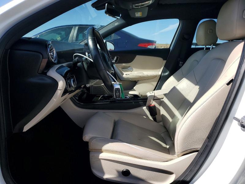 2019 Mercedes-Benz A 220