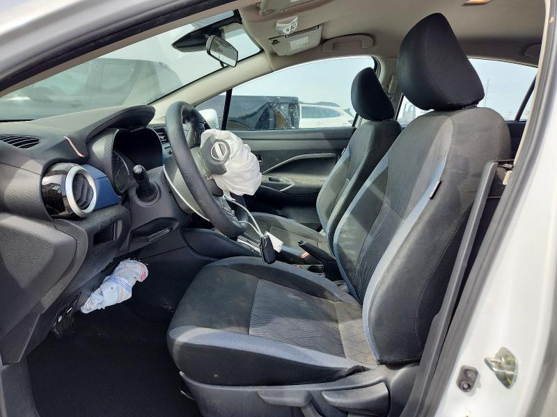 2024 Nissan Versa sv