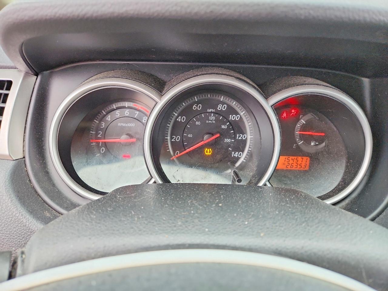2012 Nissan Versa s