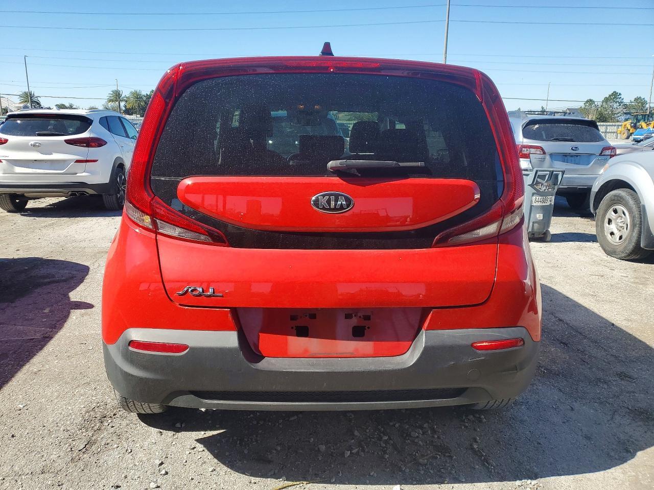 2020 KIA Soul lx