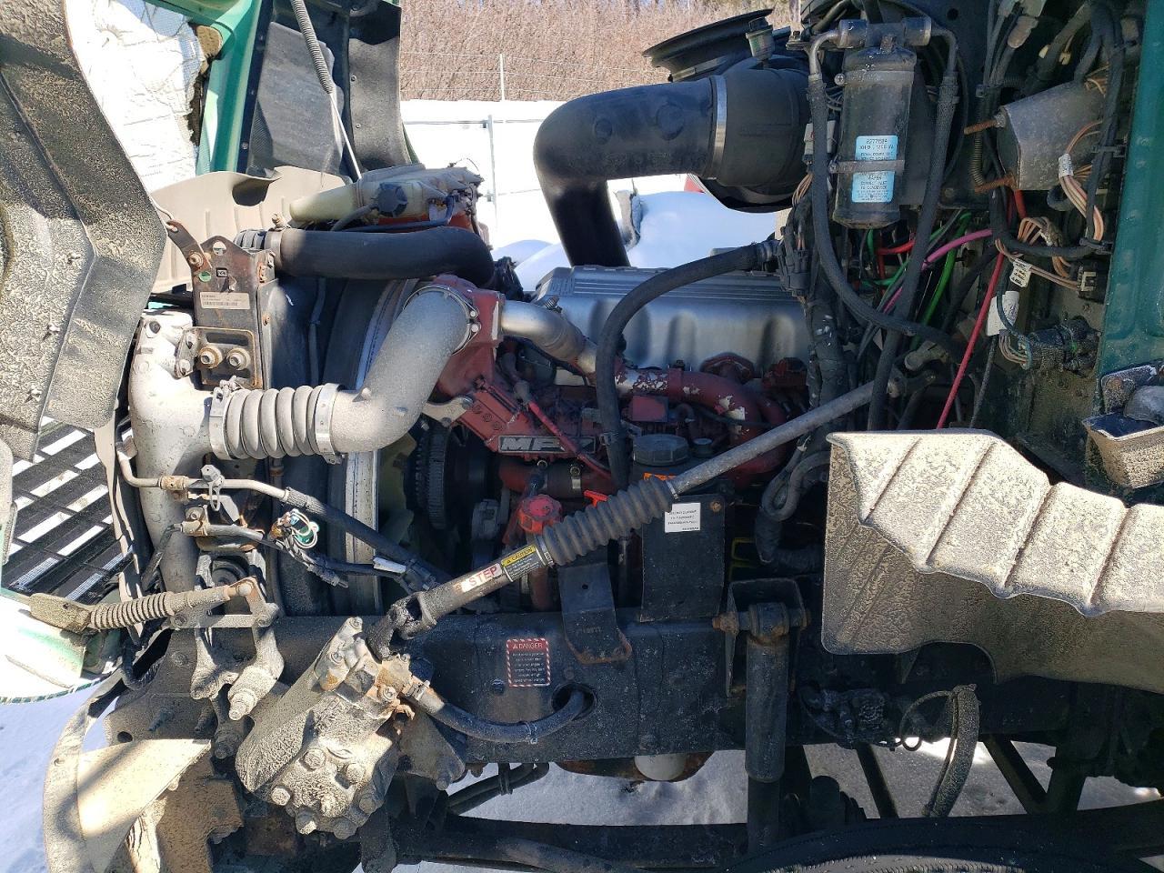 2017 Mack CXU613 Semi Truck