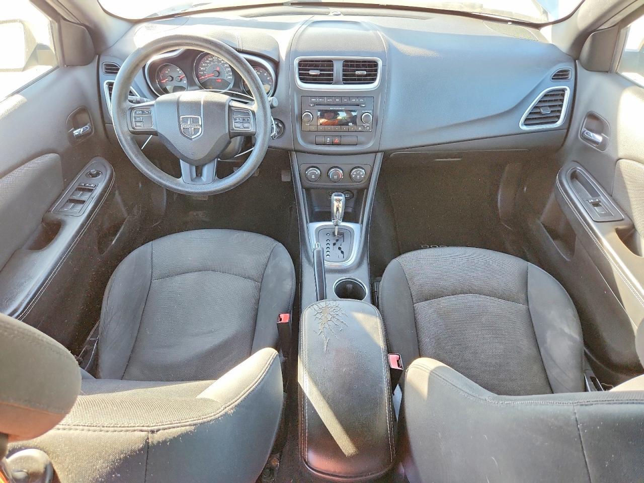 2014 Dodge Avenger se