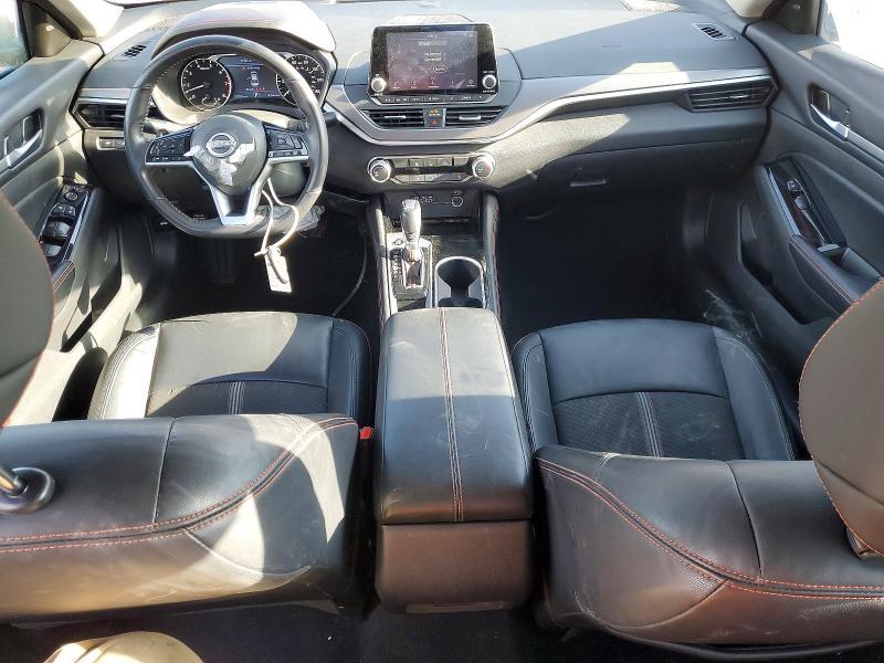 2024 Niss Altima