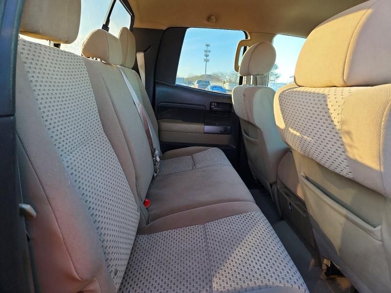 2010 Toyota Tundra Double cab SR5