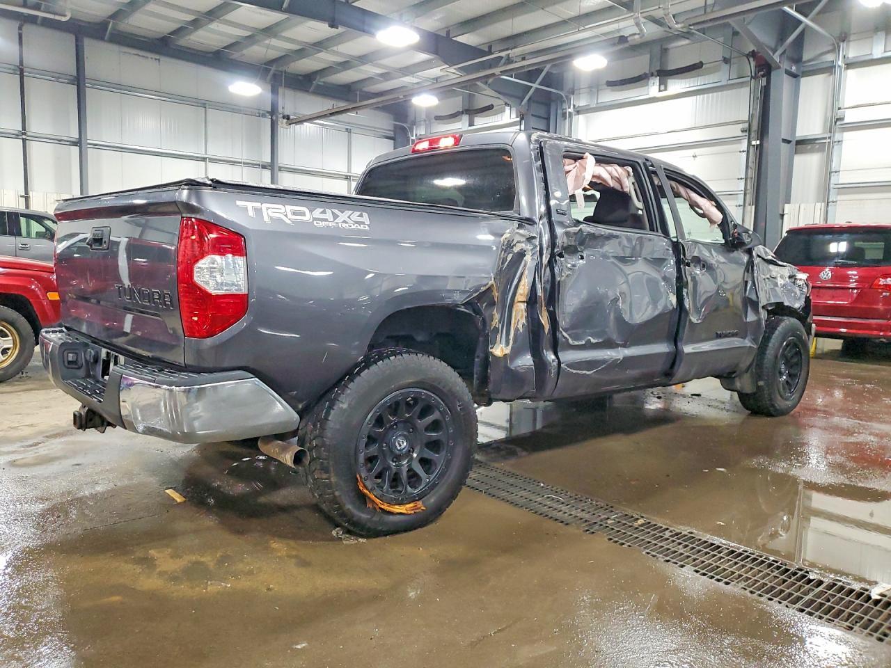 2019 Toyota Tundra SR5