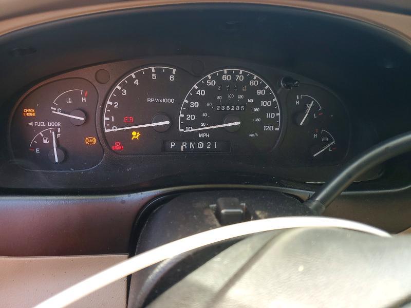 1999 Ford Explorer