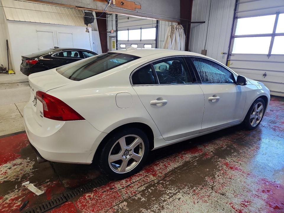 2013 Volvo S60 T5