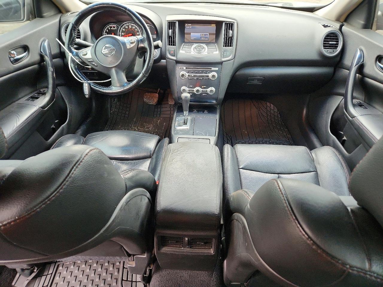 2012 Nissan Maxima s