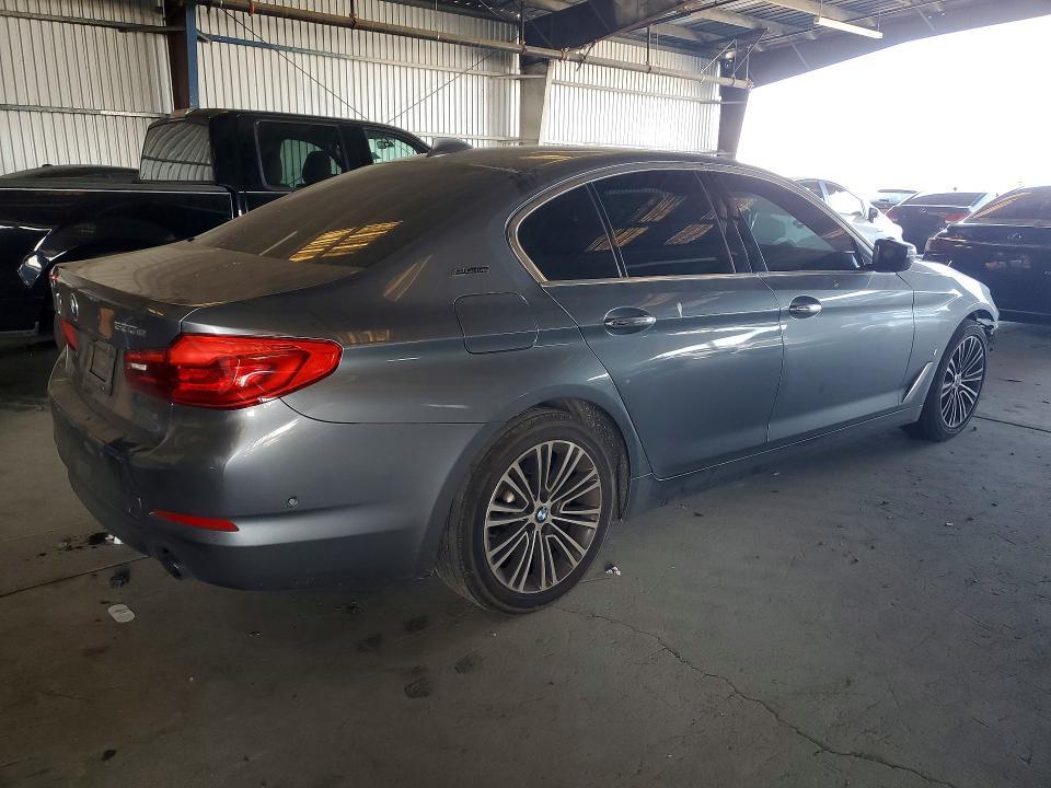 2018 BMW 530e