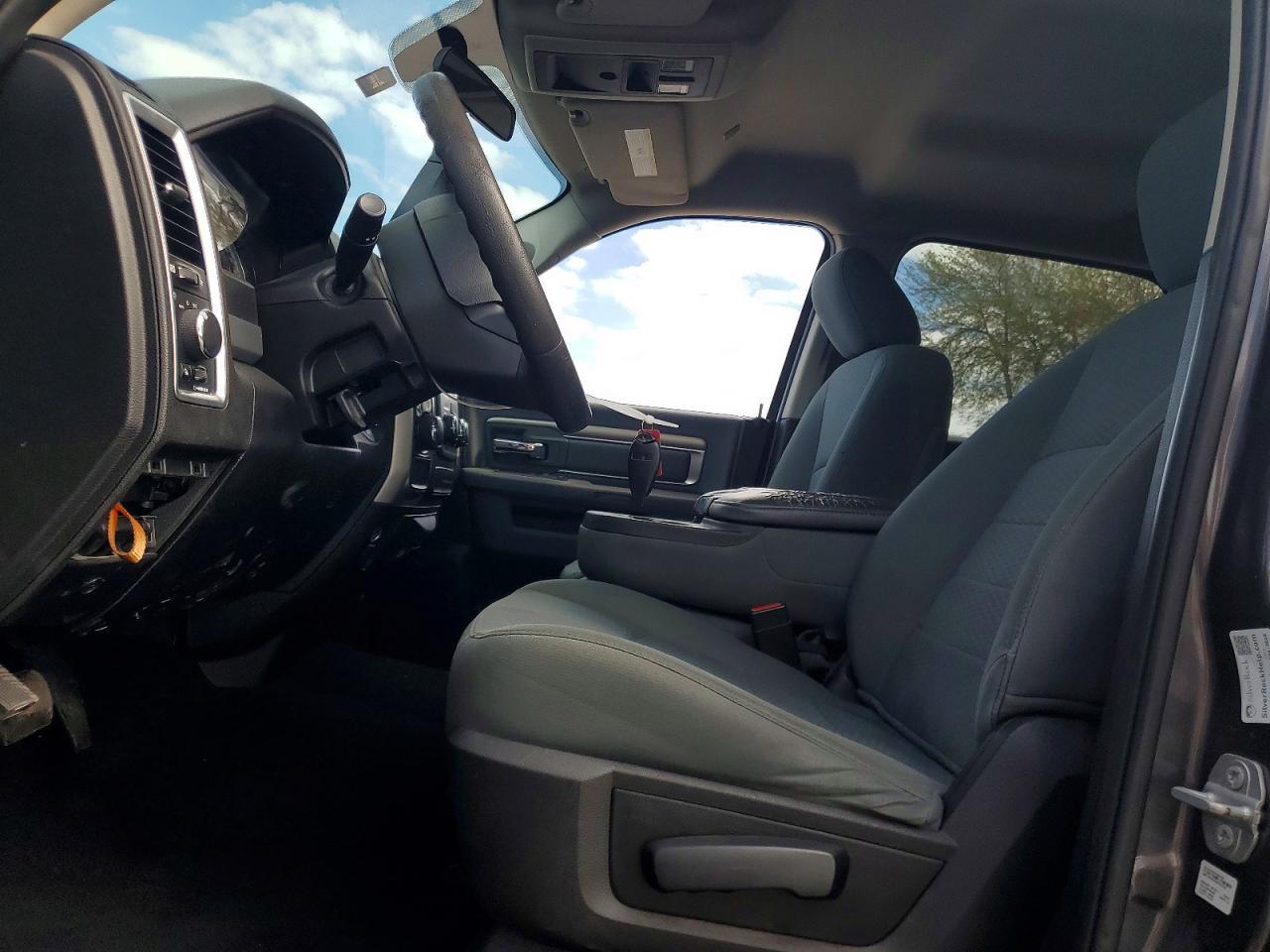 2019 Dodge RAM 1500 Classic SLT