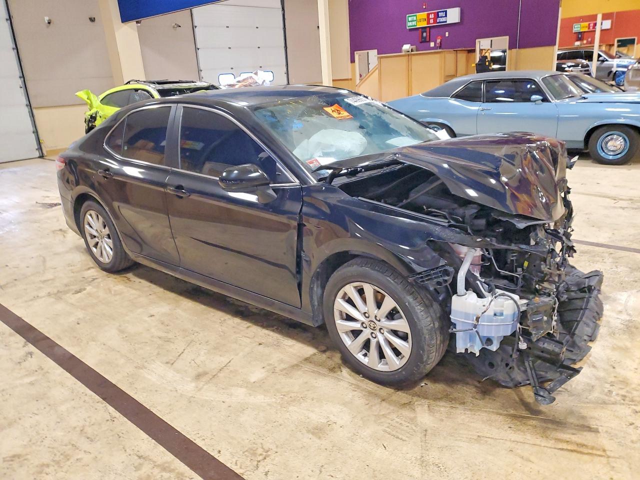 2020 Toyota Camry le